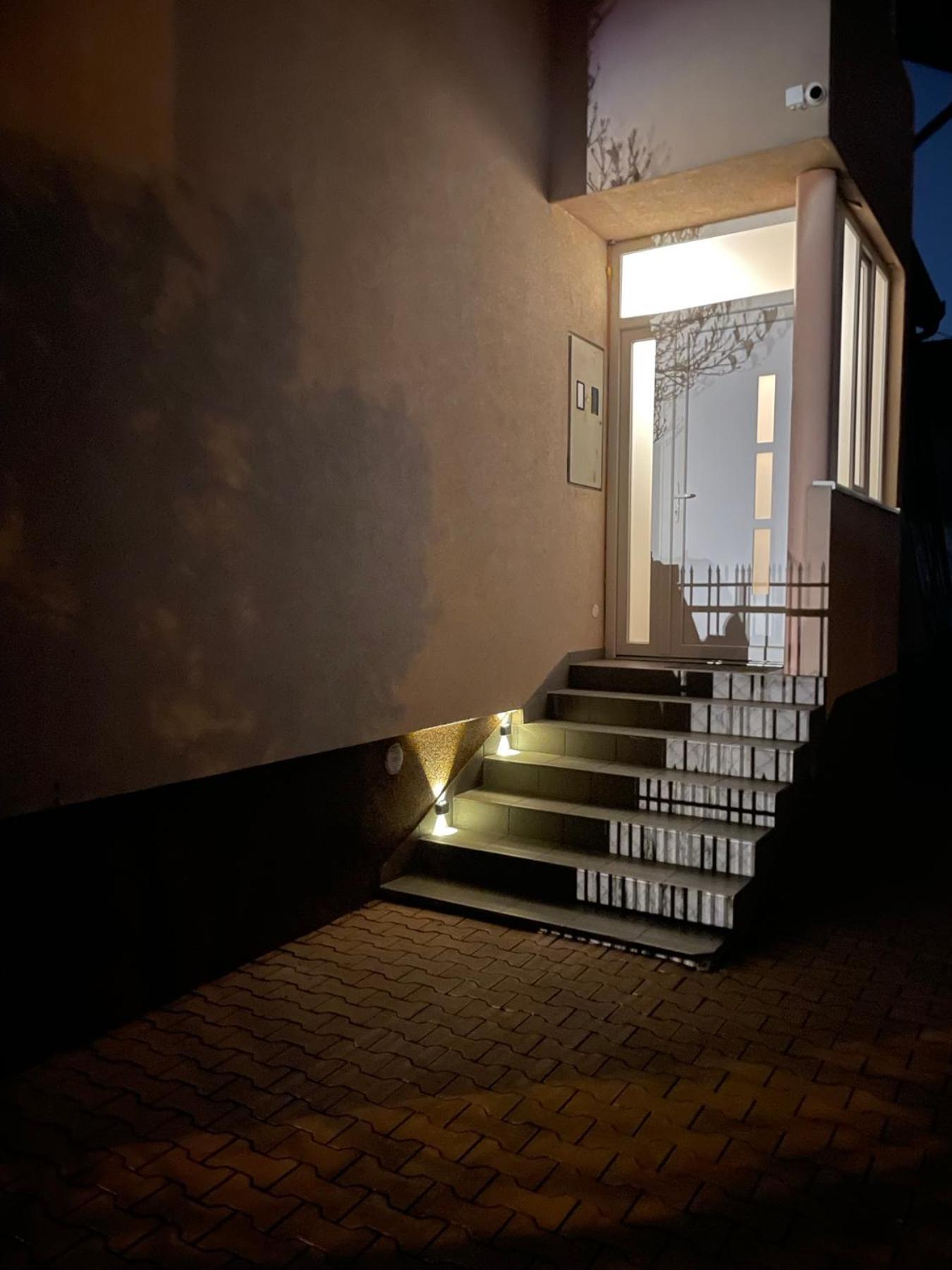 Deluxe Apartment Magnolia 2 Belgrade Exterior photo